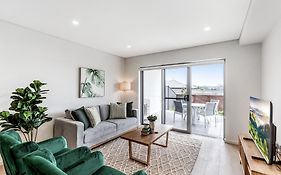 Pristine 3-Bed Kiama Unit With Courtyard